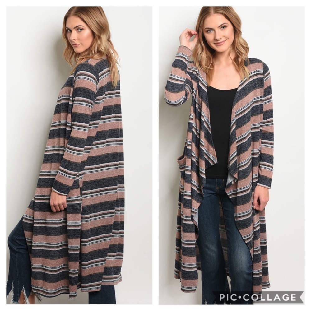 ❄️Stunning Long Striped Cardigan 🌟 - Picture 2 of 4